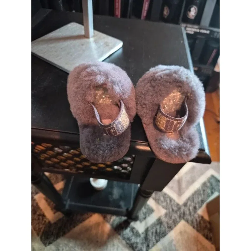 UGG Fluff Yeah Gray Fur Slide Children's Comfort Slippers Size 6